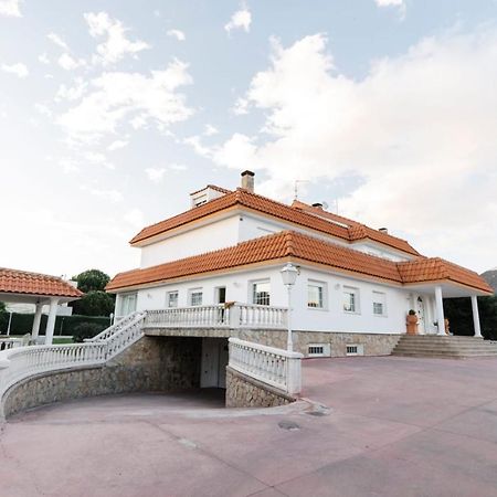 Vila La Casona Imperial Alpedrete Exteriér fotografie